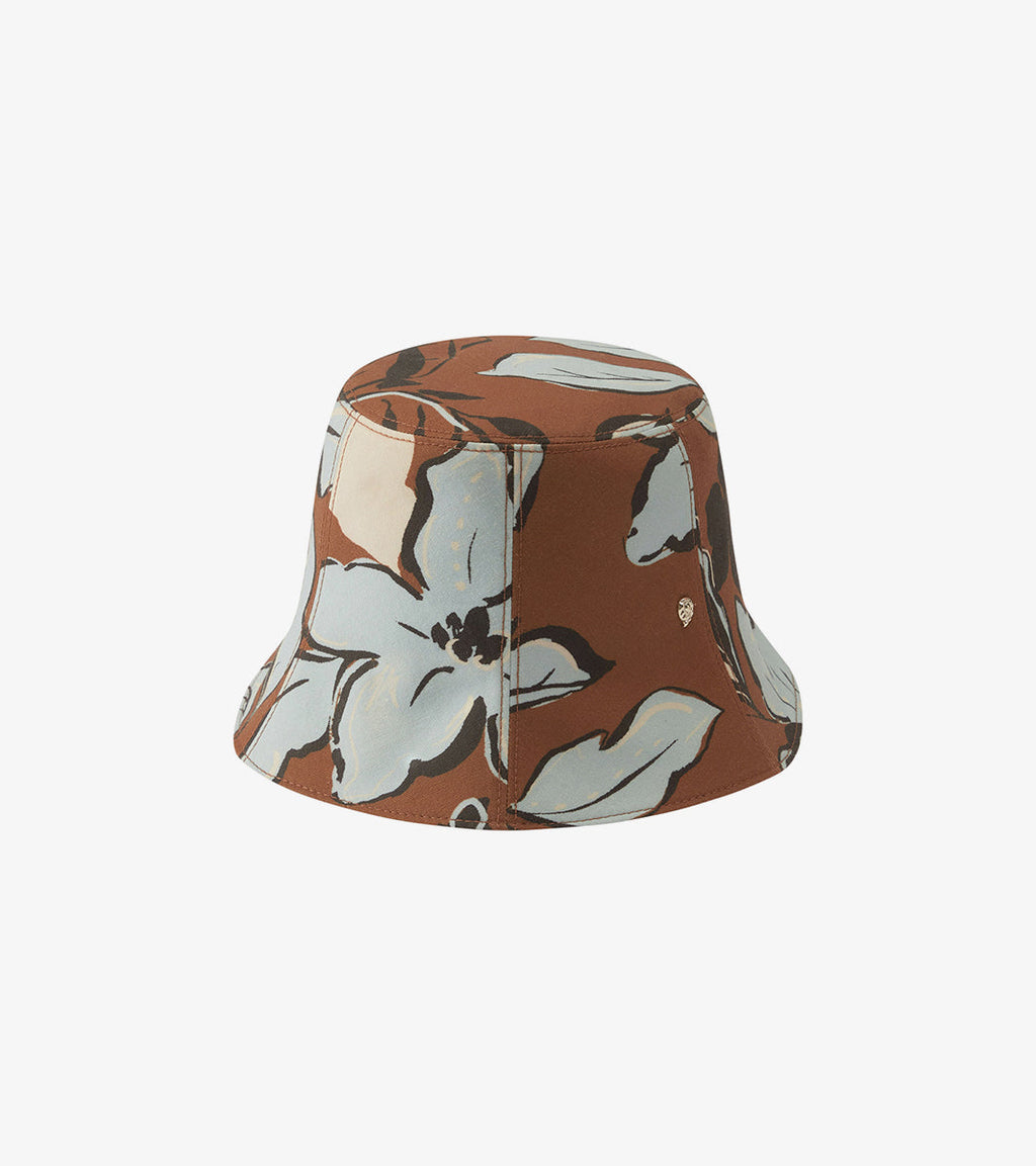 Floppy bucket hat